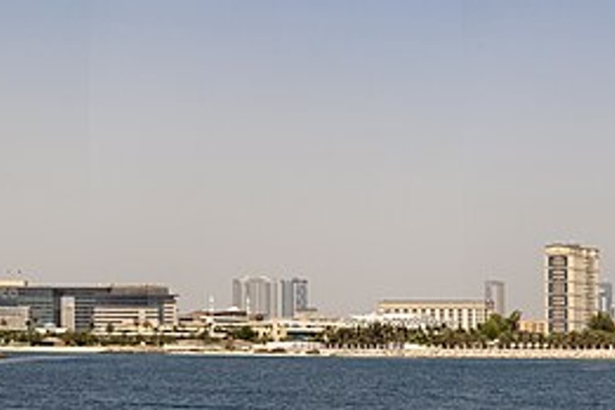 United Arab Emirates Itinerary: How to Spend 1 to 2 Weeks (2026)