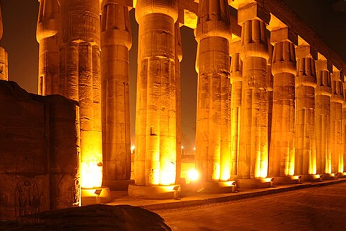 Best Time to Visit Egypt: Month-by-Month Weather & Crowds