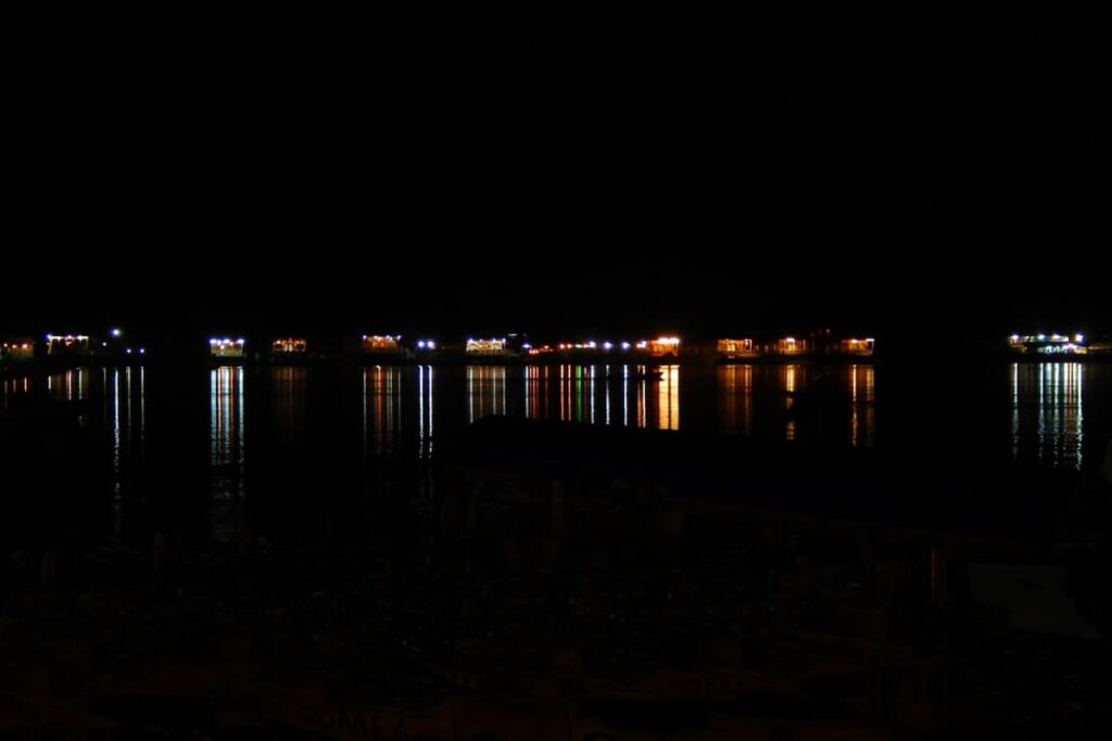 Dal Lake