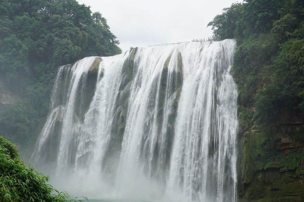 Huangguoshu Falls