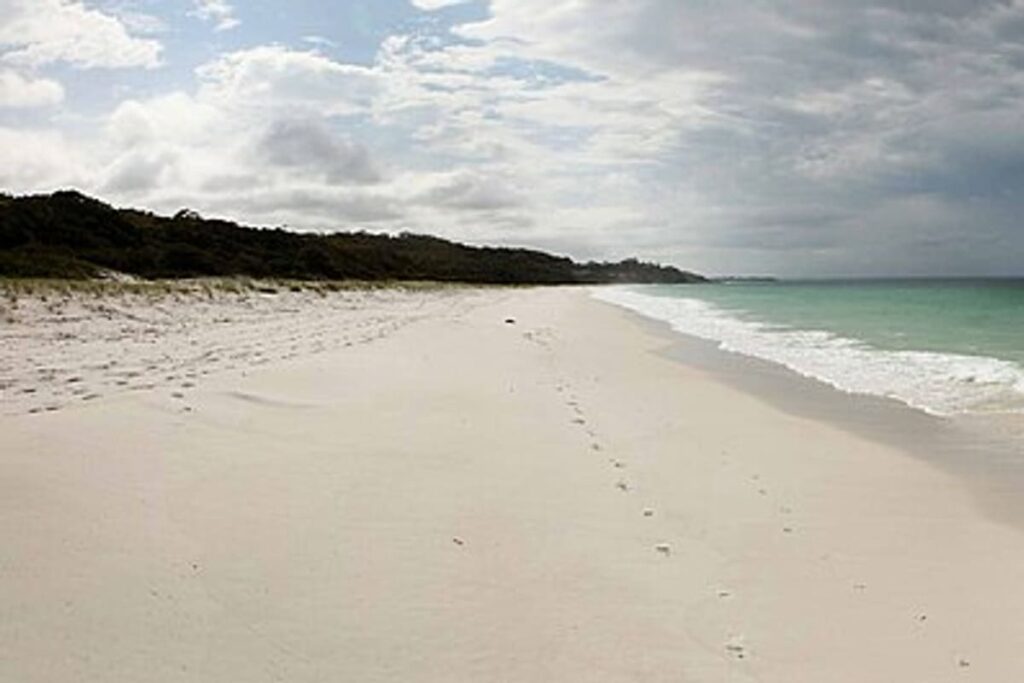 Hyams Beach