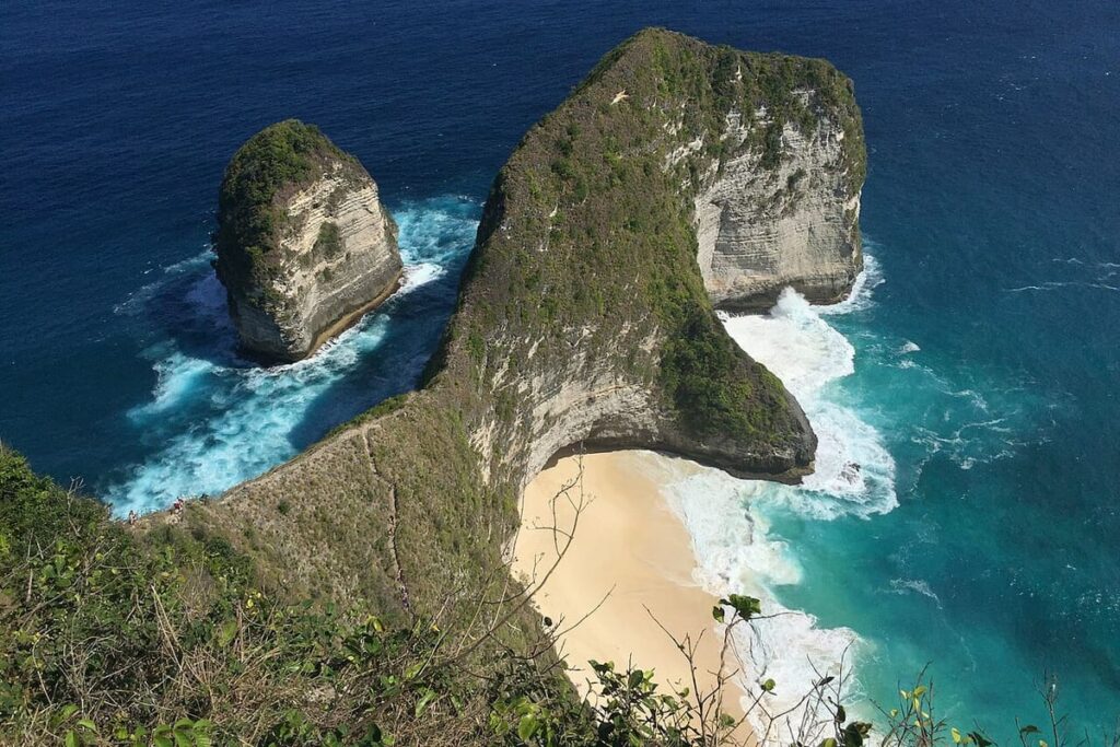 Kelingking Beach