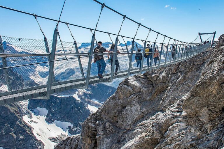 Mount Titlis Cliff Walk