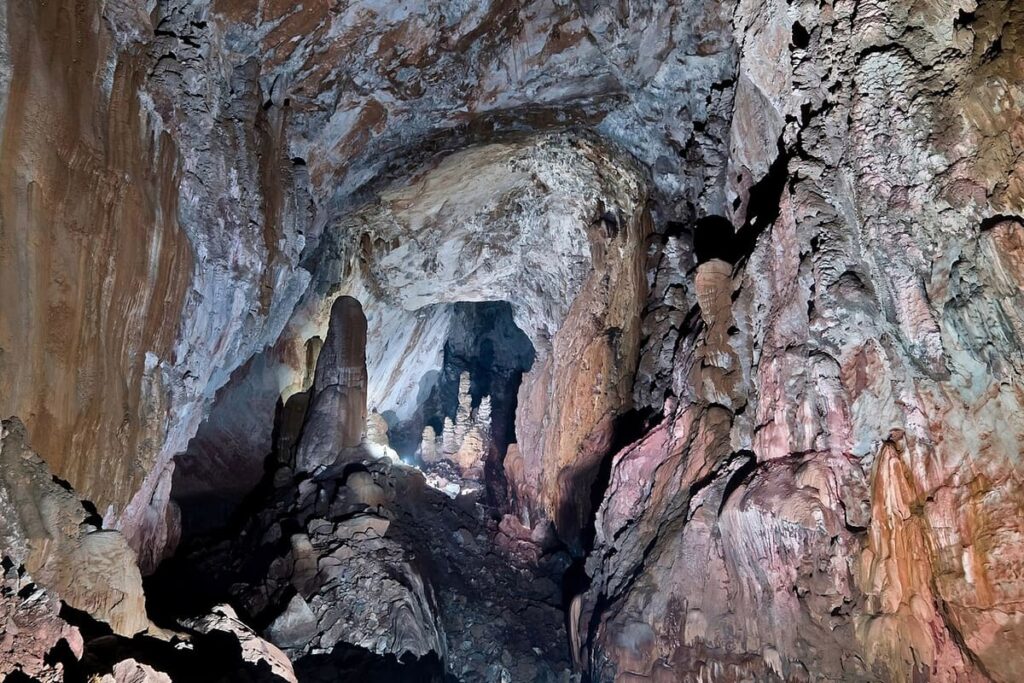 Sơn Đoòng Cave