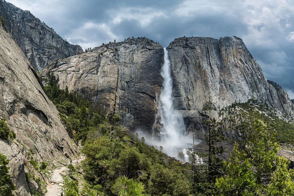 Yosemite Falls